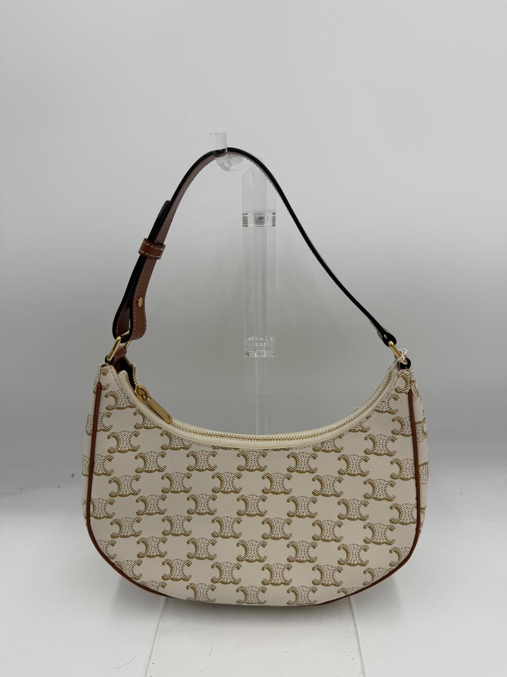 Celine Triomphe Ava
